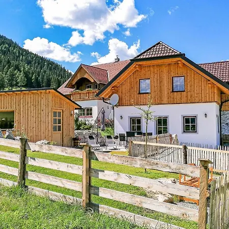 Mit Sauna Holiday home Weisspriach