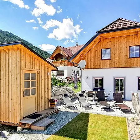 Mit Sauna *